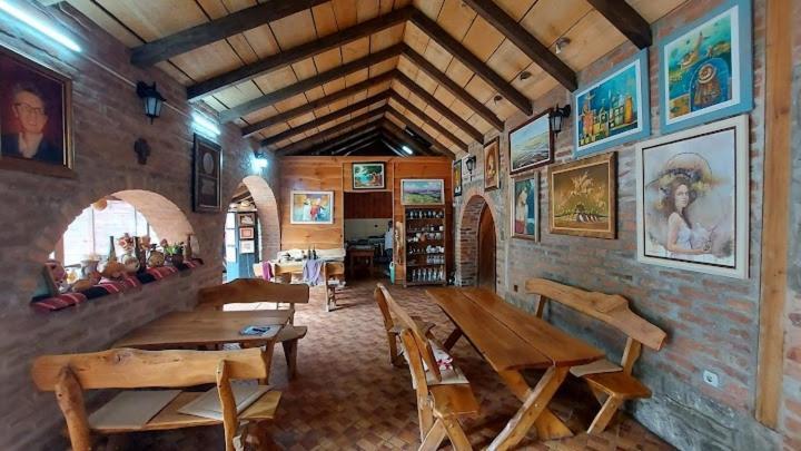 Podrum Miljevic Novi Ledinci Exterior foto